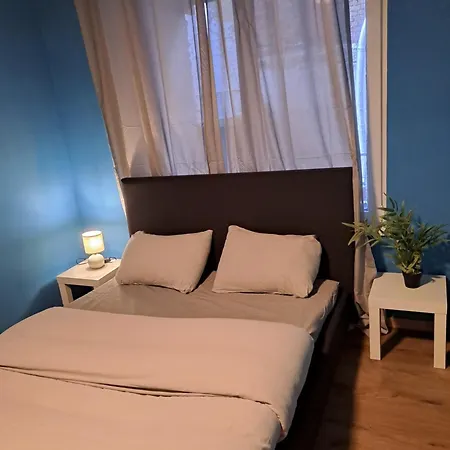 The 16th Century 1bd Ocean Antwerp